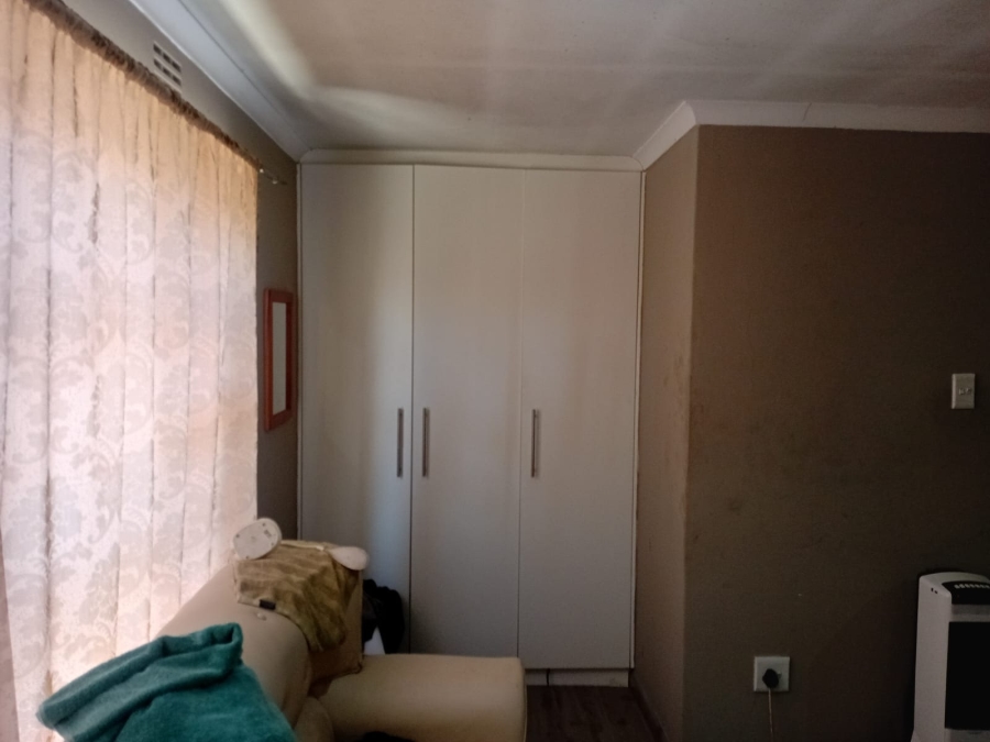1 Bedroom Property for Sale in Vincent Eastern Cape